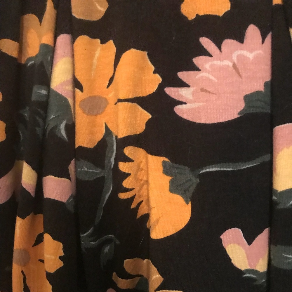 Lularoe Madison - Picture 2 of 2